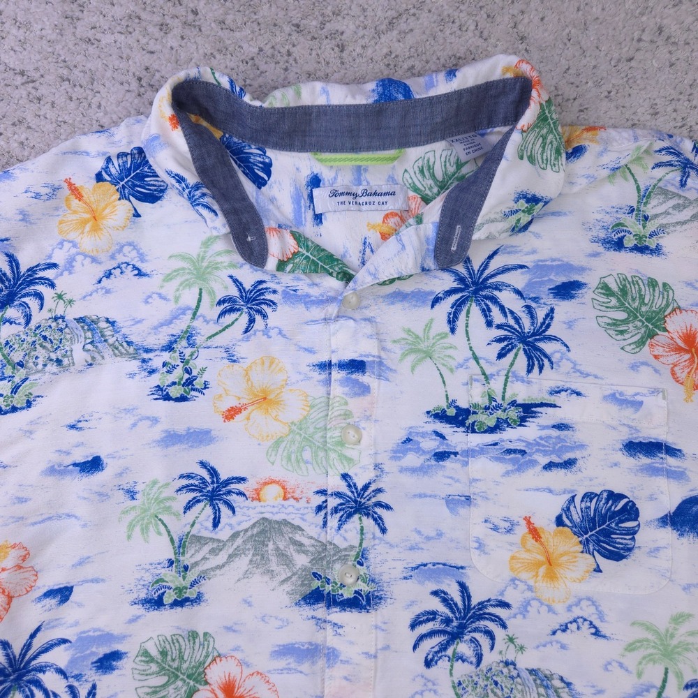 Tommy Bahama Shirt Mens XXL Hawaiian Veracruz Cay Viscose White Polynesian GUC - Picture 3 of 7